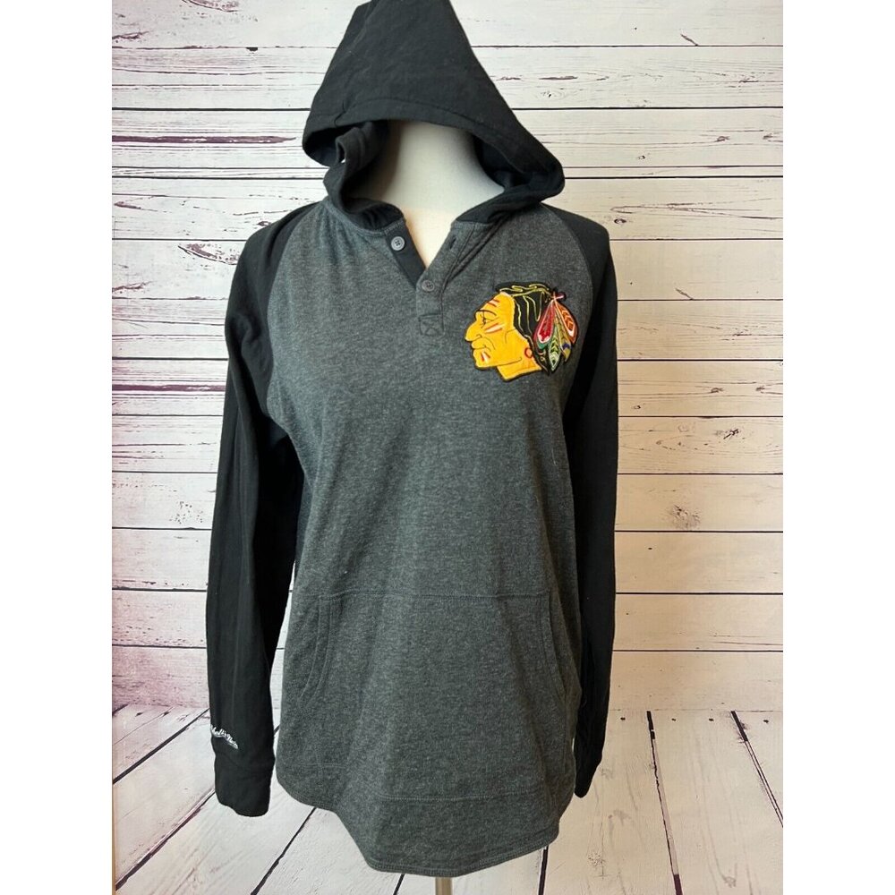 Chicago Blackhawks Vintage Hockey NHL Mitchell and Ness Hoodie Sweatshirt Medium